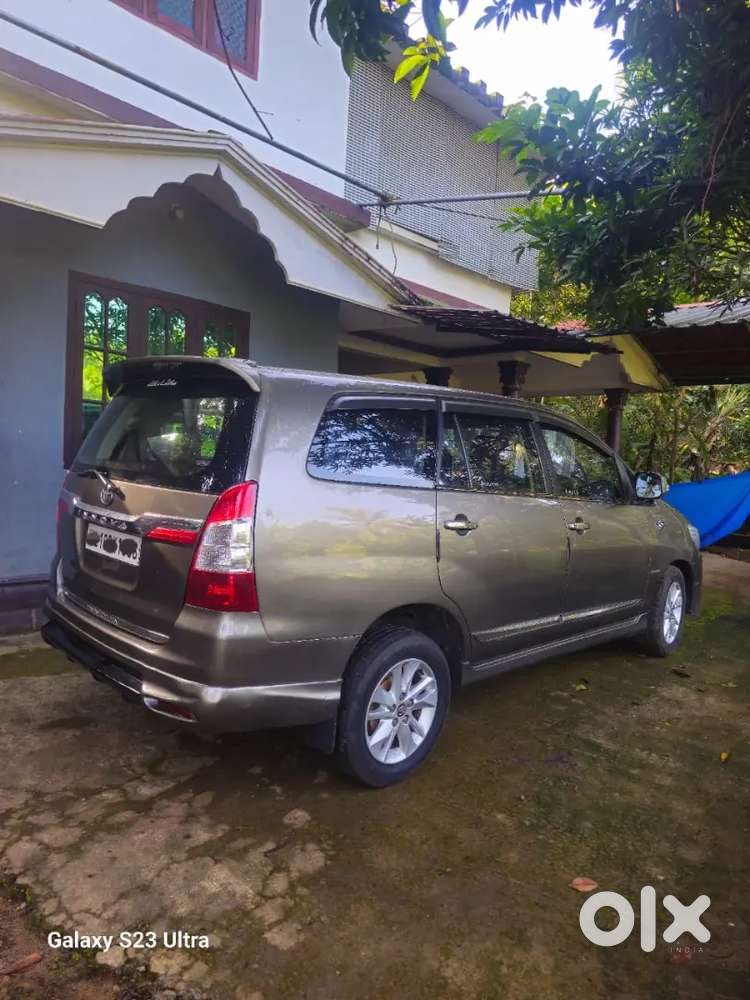 Toyota Innova Diesel Manual 2015 Third Owner