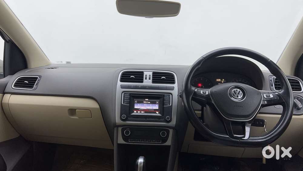 Volkswagen Vento 2013-2015 1.2 Tsi Highline At, 2016, Petrol