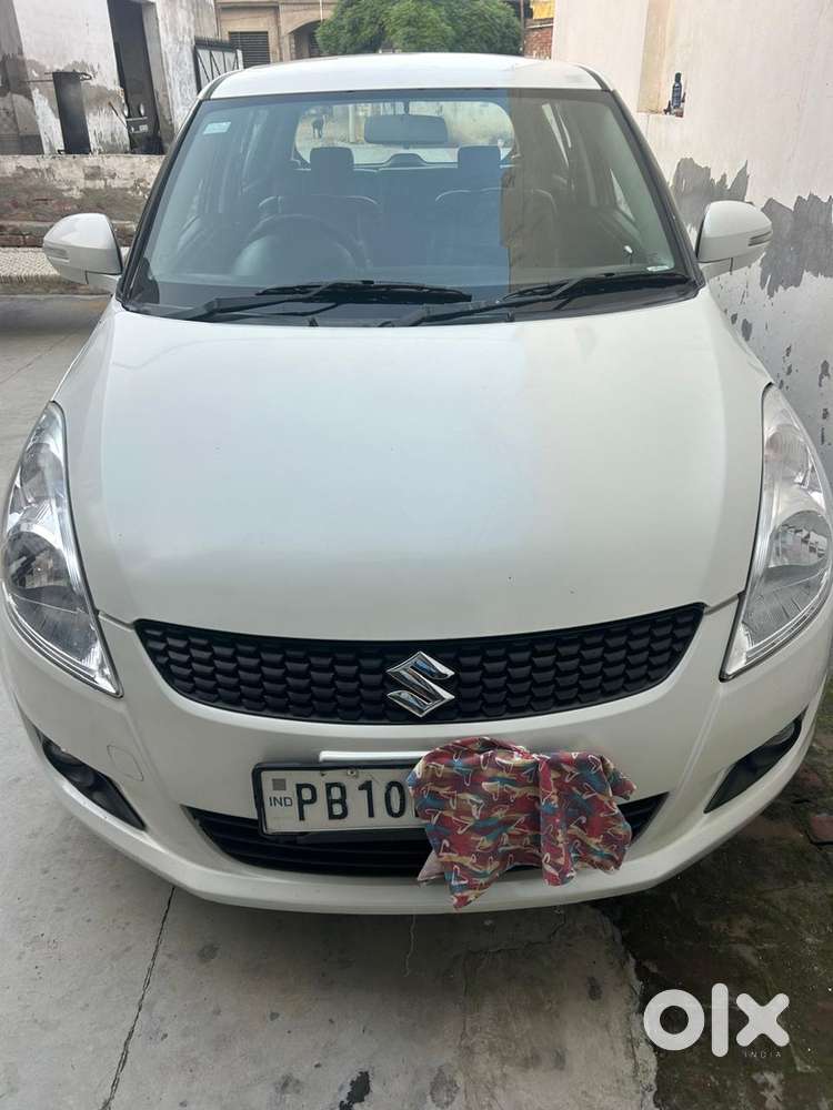 Maruti Suzuki Swift 2016 Genuian Car Secondowner Pb10 No