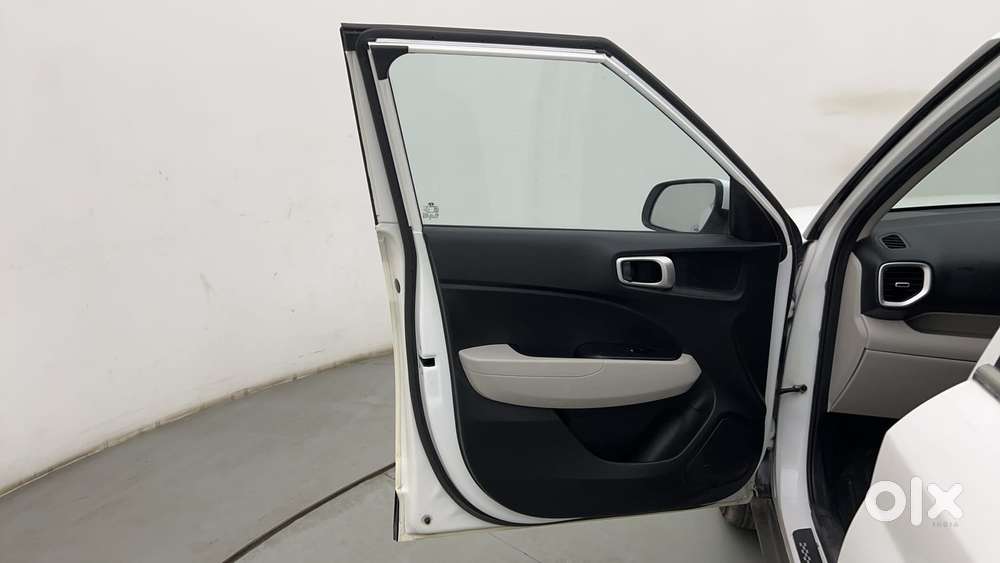 Hyundai Venue Sx, 2022, Petrol