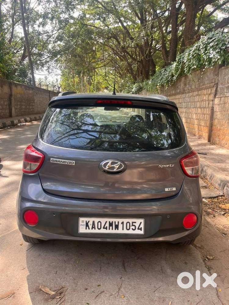 Hyundai Grand I10 Sportz (o) 1.2 At Vtvt, 2019, Petrol
