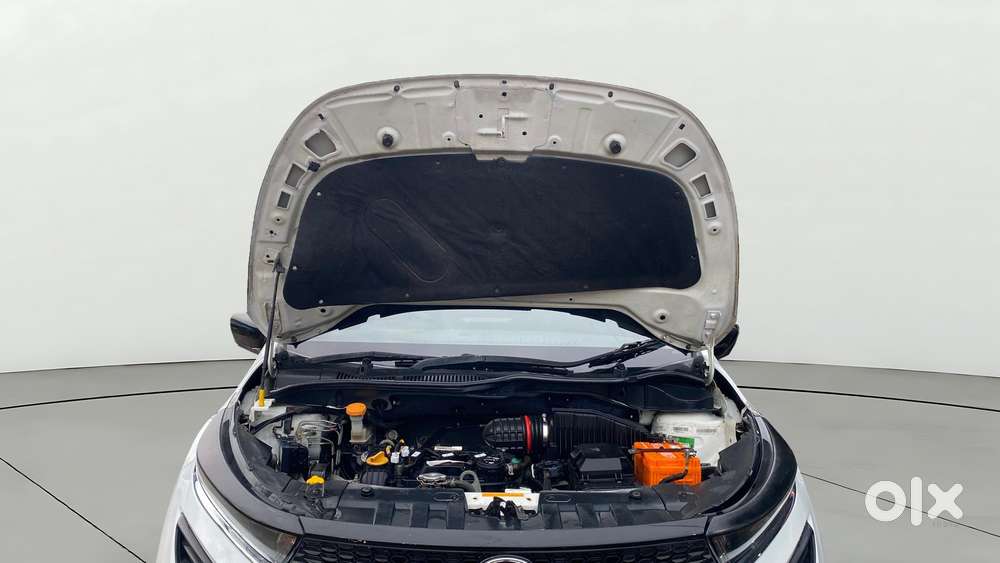 Tata Altroz 1.2 Xm Plus, 2021, Petrol