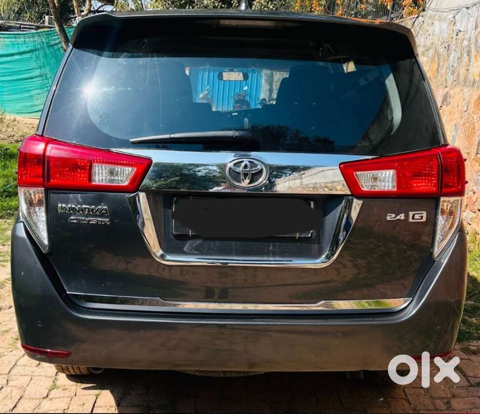 Toyota Innova Crysta 2.4 Gx Limited Edition At 7 Str, 2022, Diesel