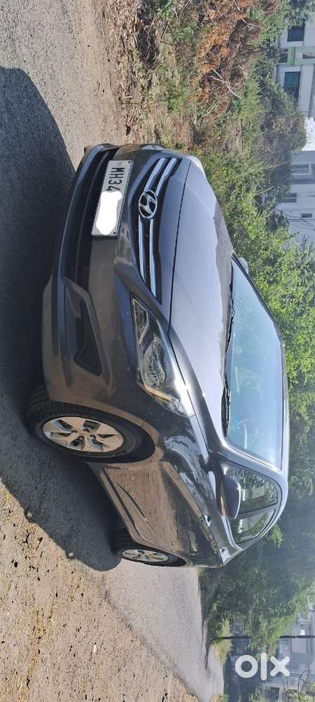 Hyundai Fluidic Verna 2015