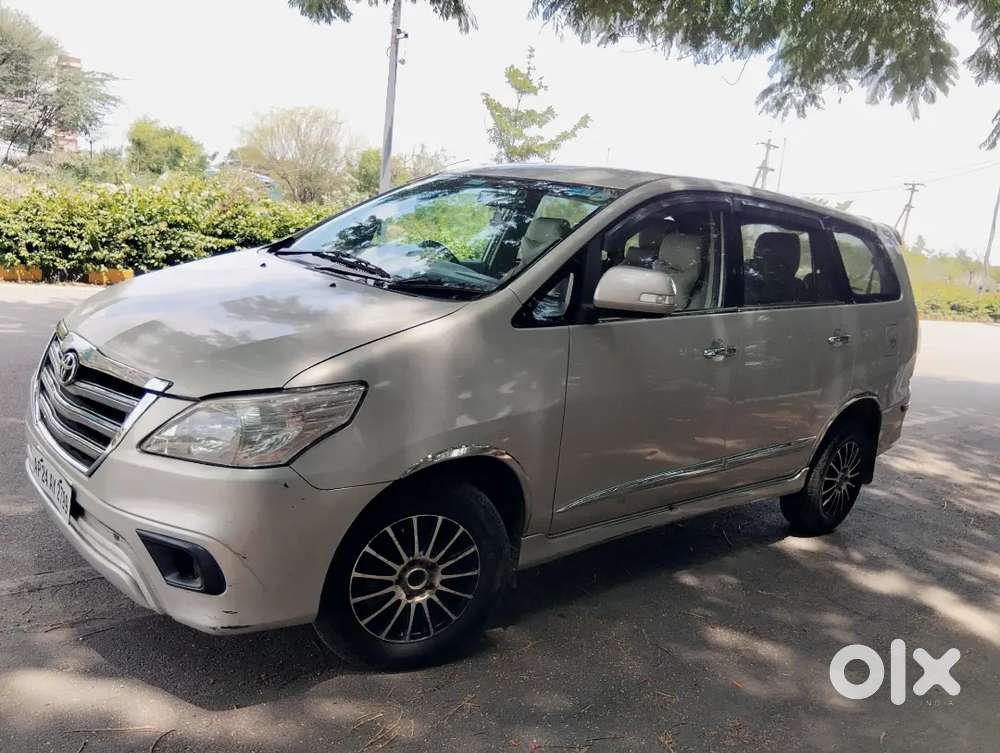 Toyota Innova 2.5 Diesel 2014