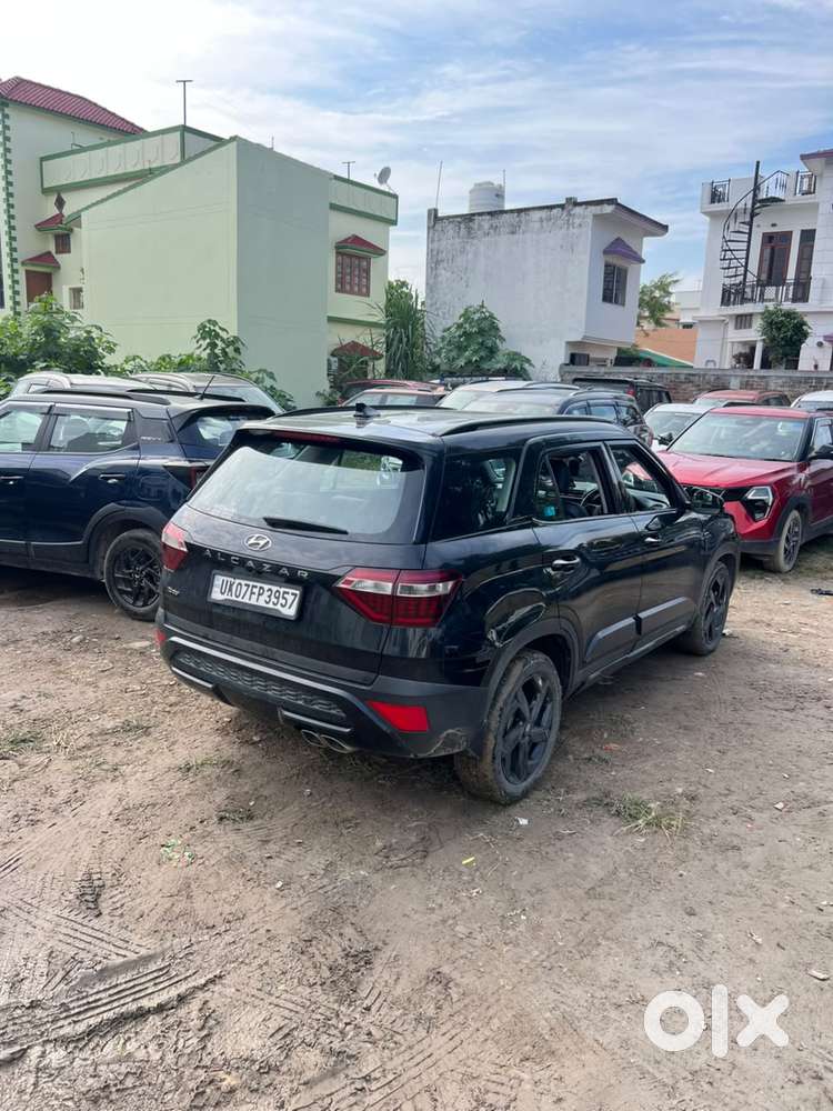 Hyundai Alcazar Prestige 7-seater, 2023, Petrol