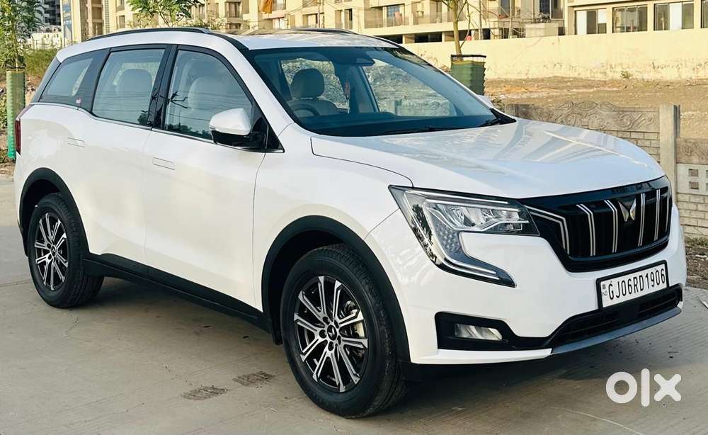 Mahindra Xuv700 2.2 Ax 7 Diesel Mt Luxury Pack Str, 2025, Diesel