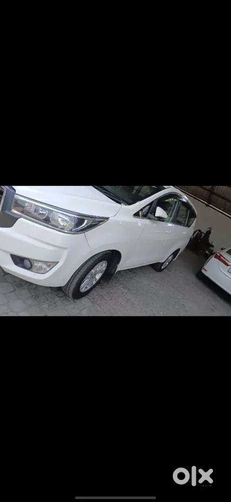 Toyota Innova Crysta 2018 Diesel 284000 Km Driven