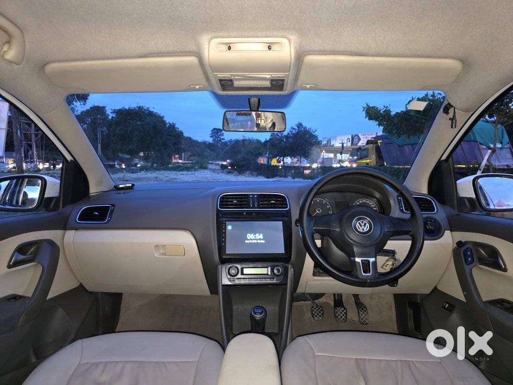 Volkswagen Vento Petrol Highline, 2011, Petrol