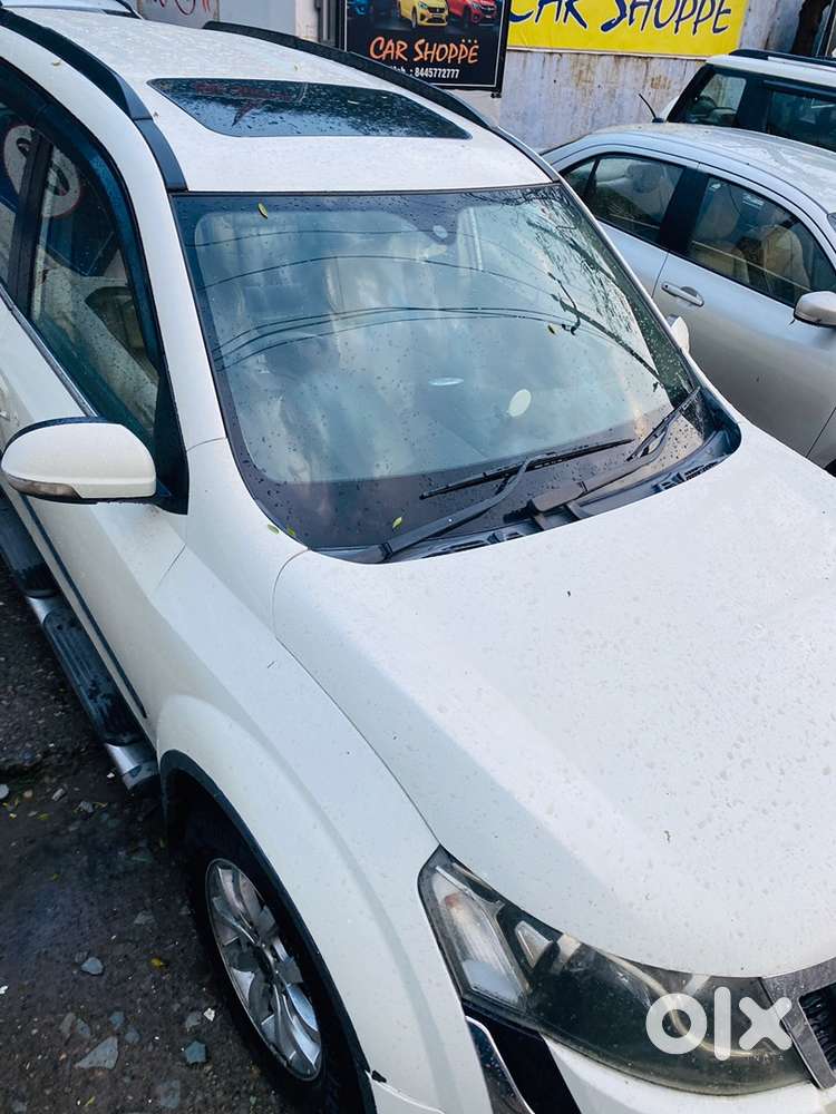 Mahindra Xuv500 2016 Sunroof 1st Owner