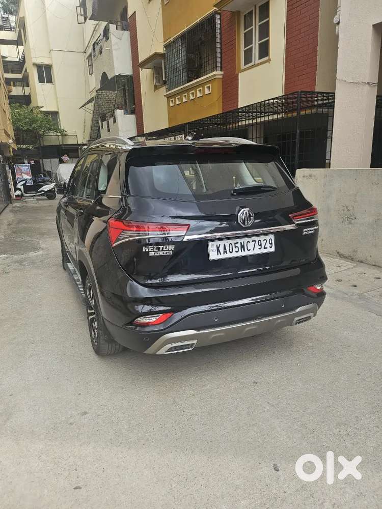 Mg Hector Plus 2021 Petrol 95000 Km Driven