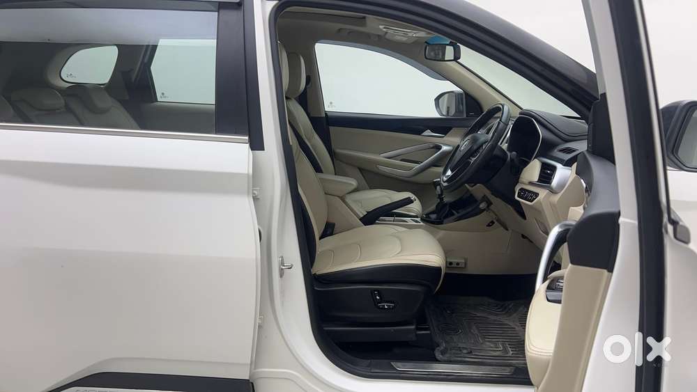 Mg Hector Sharp Pro 1.5 Turbo Mt Dual Tone, 2022, Cng & Hybrids
