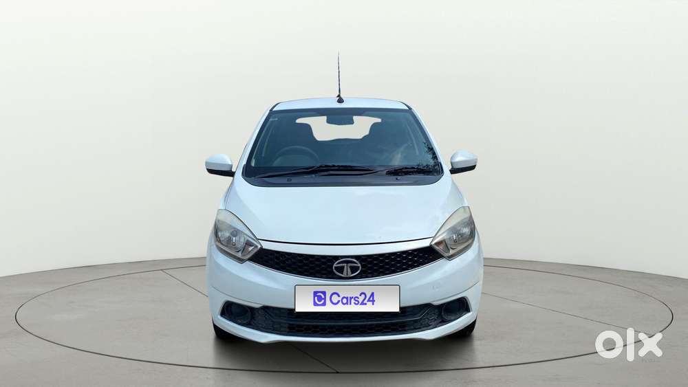 Tata Tiago 1.2 Revotron Xta, 2017, Petrol
