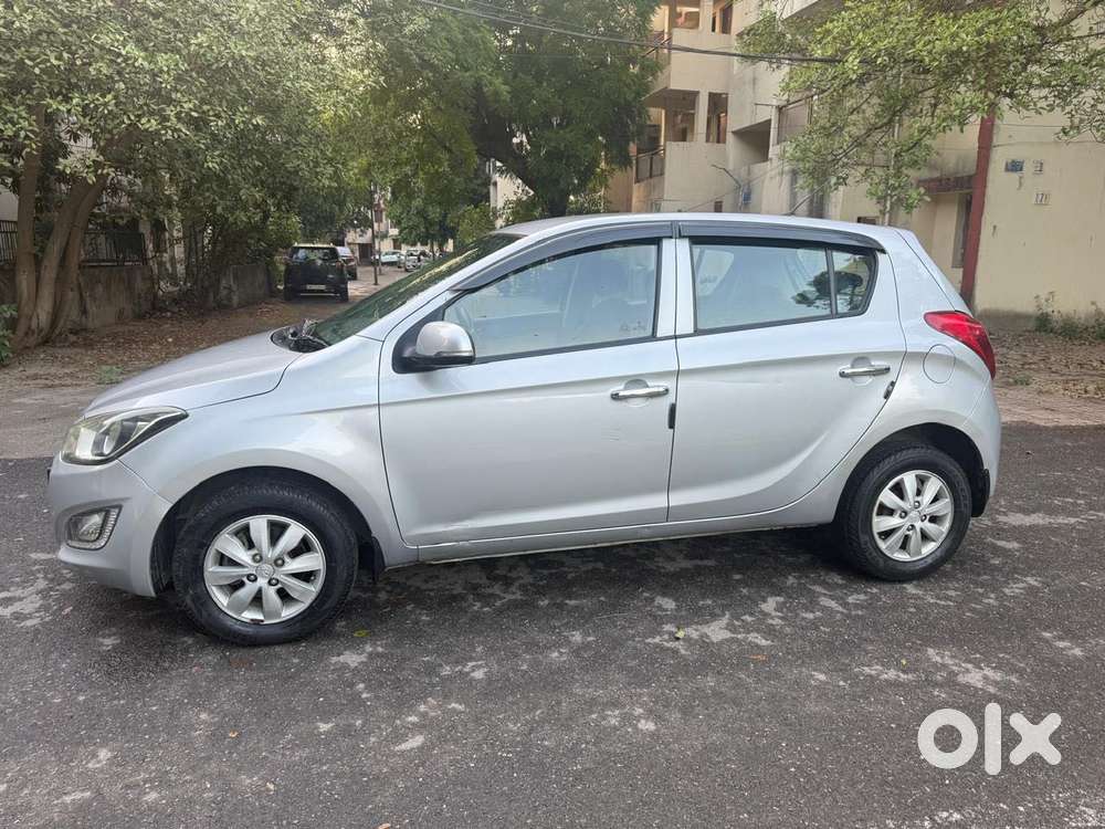 Hyundai I20 Sportz 1.2 Bs-iv, 2013, Petrol