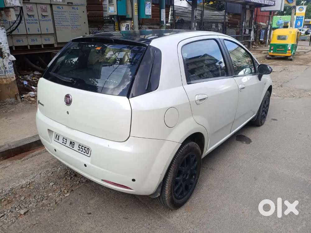 Fiat Grande Punto 2014 Diesel 87000 Km Driven
