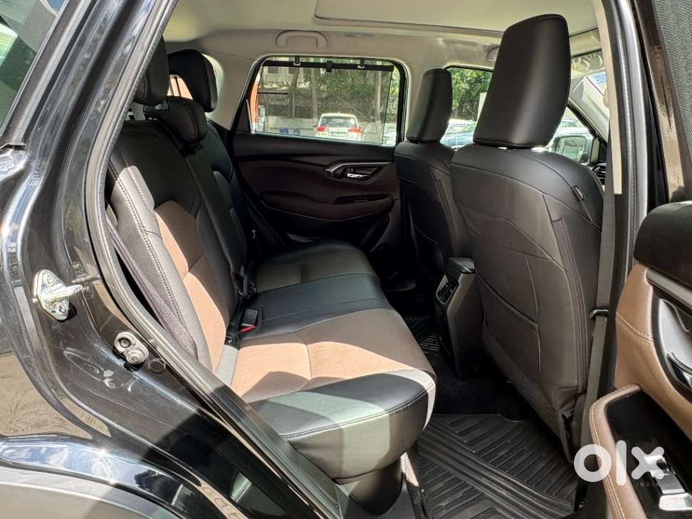 Toyota Urban Cruiser Hyryder 1.5 V Hybrid, 2025, Petrol
