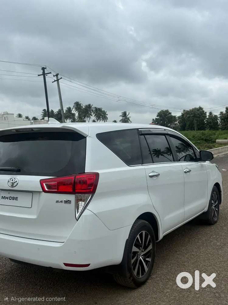 Toyota Innova Crysta Diesel 2022