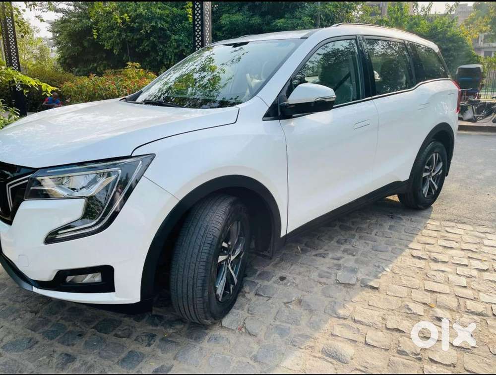 Mahindra Xuv700 2022 Petrol Well Maintained