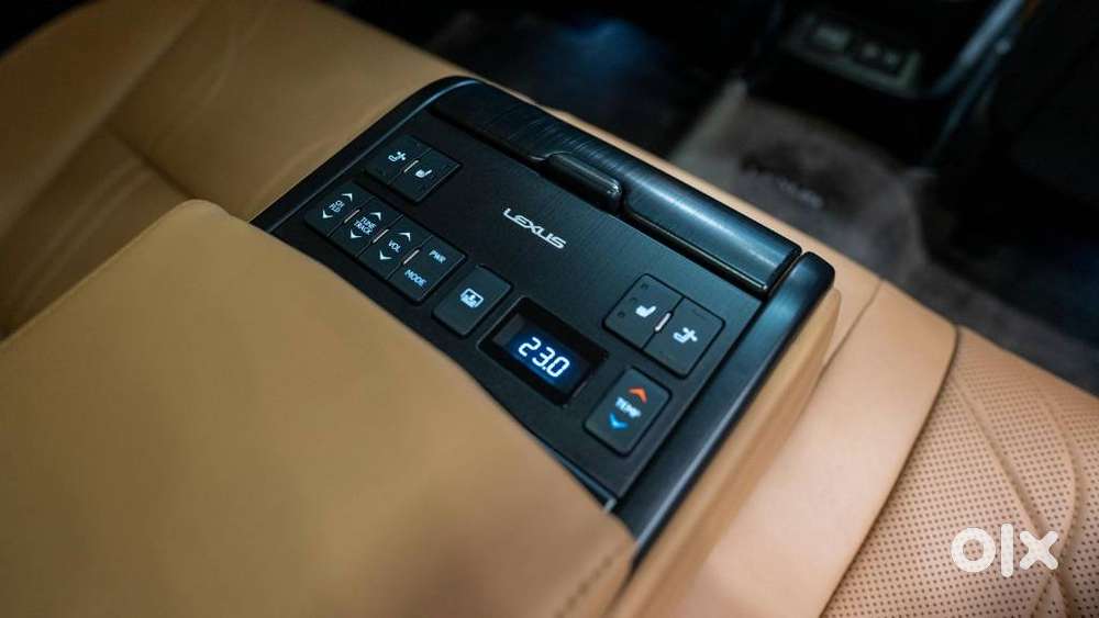 Lexus Es 300h Luxury, 2025, Petrol
