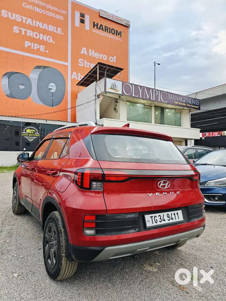 Hyundai Venue S Plus 1.2 Kappa Petrol Manual 2024  2,522 Km Like New
