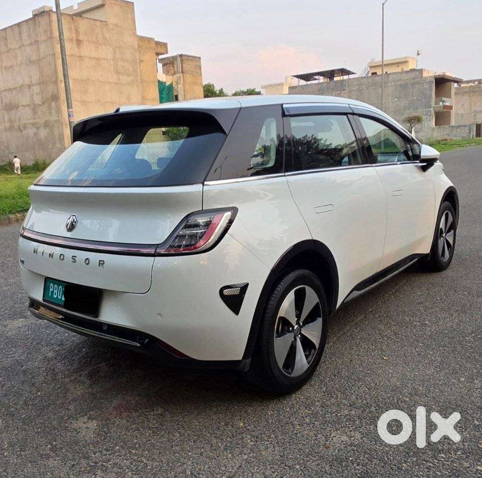 Mg Windsor Ev Essence, 2026, Electric