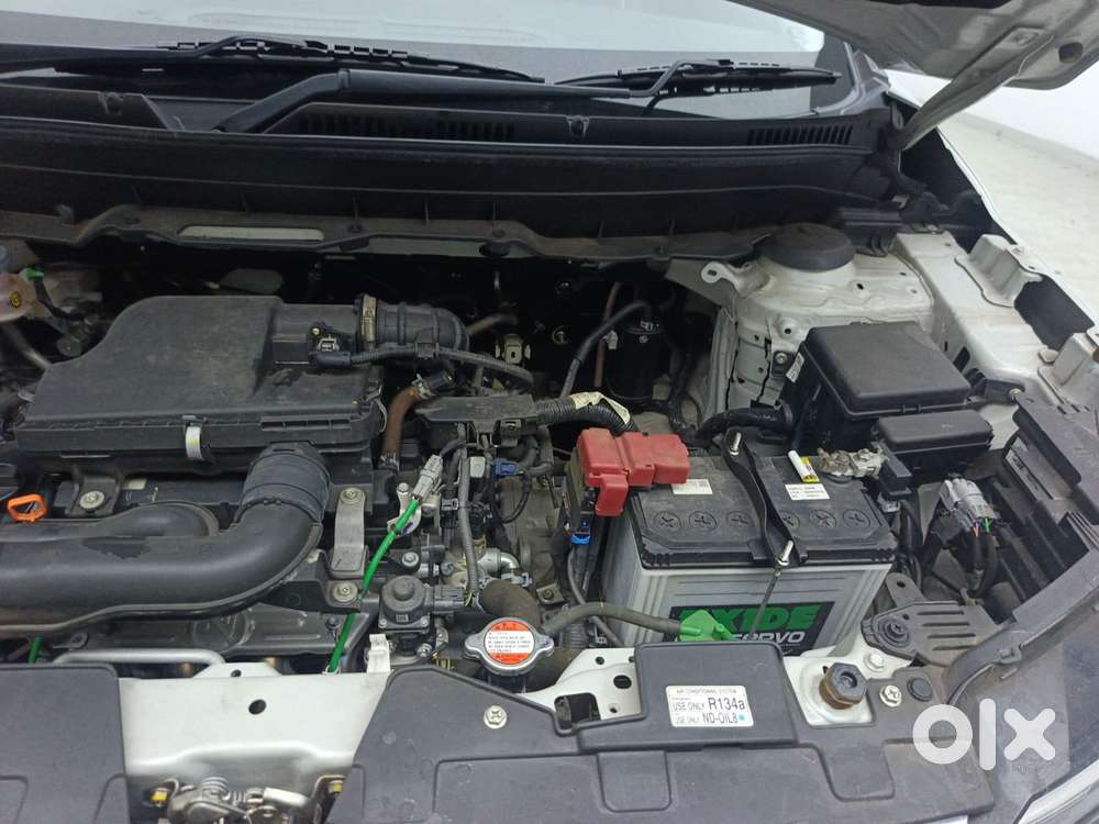 Maruti Suzuki Brezza Vxi At, 2024, Petrol