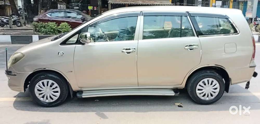 Toyota Innova 2008