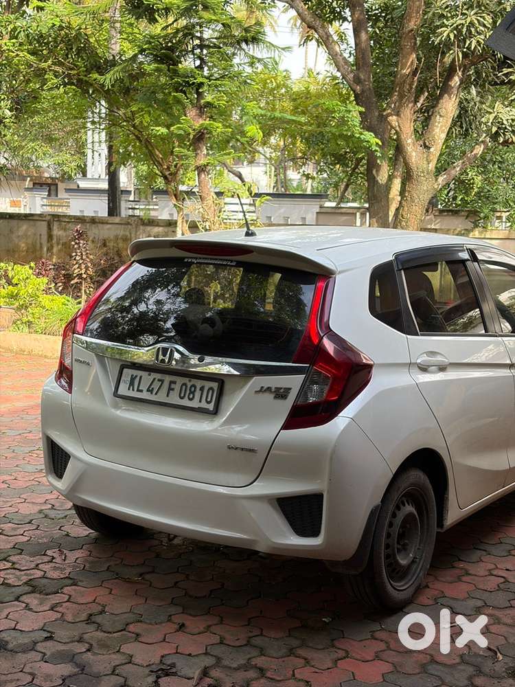 Honda Jazz Petrol 2015