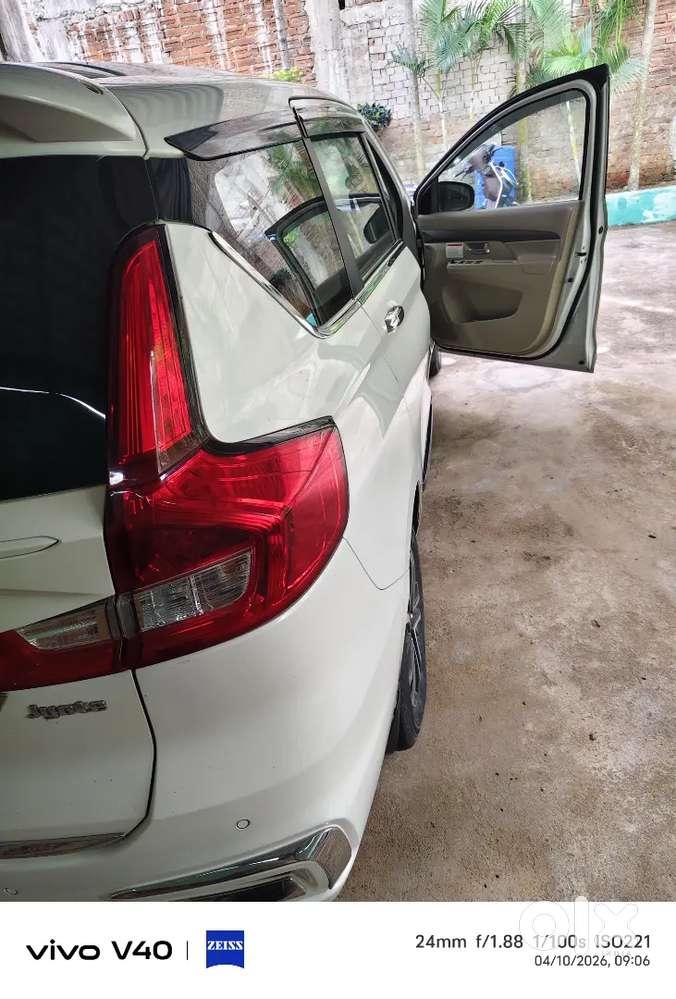 Maruti Suzuki Ertiga 2023 Petrol Well Maintained