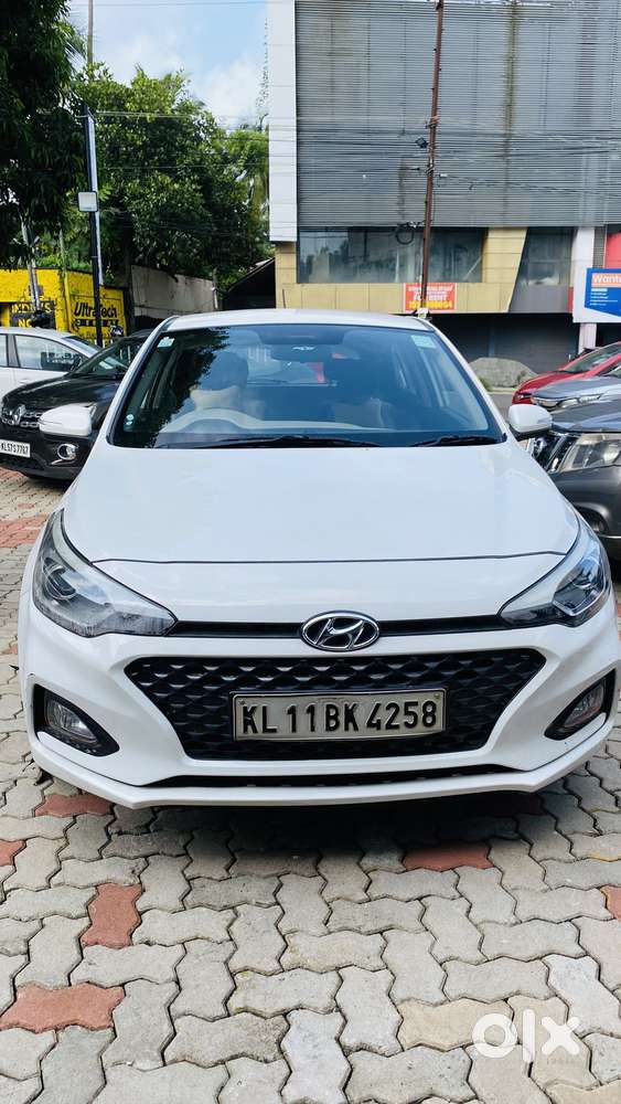 Hyundai Elite I20 Asta Option, 2018, Petrol