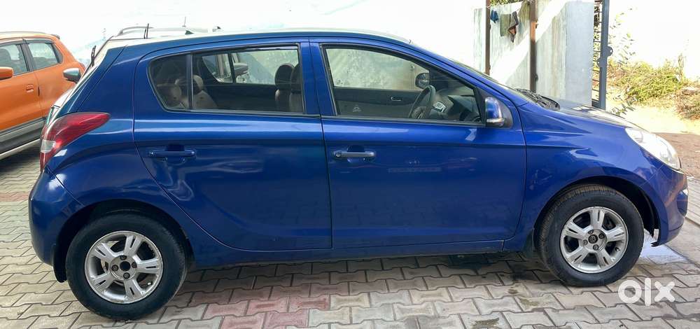 Hyundai I20 2009-2011 Asta, 2012, Petrol