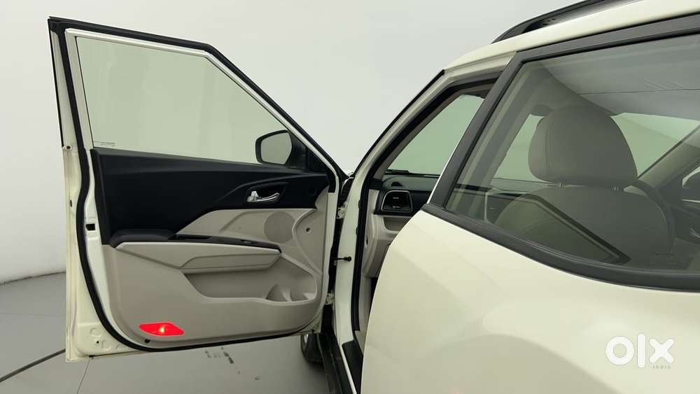 Mahindra Xuv300 W8 Diesel, 2020, Diesel