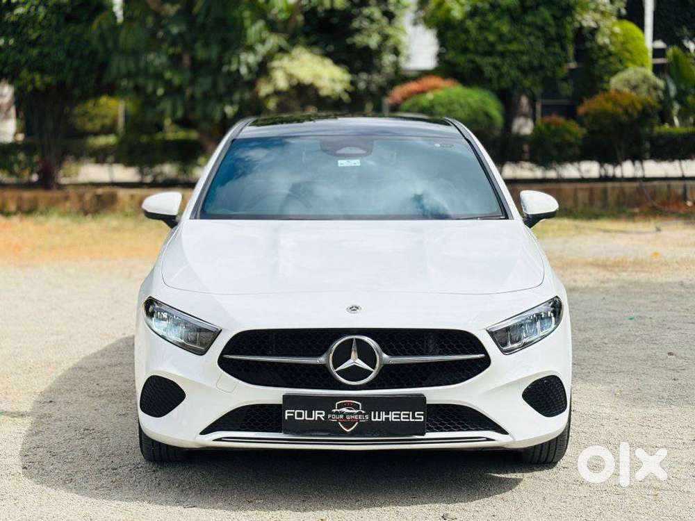 Mercedes-benz A-class Limousine 1.3 A 200, 2023, Petrol