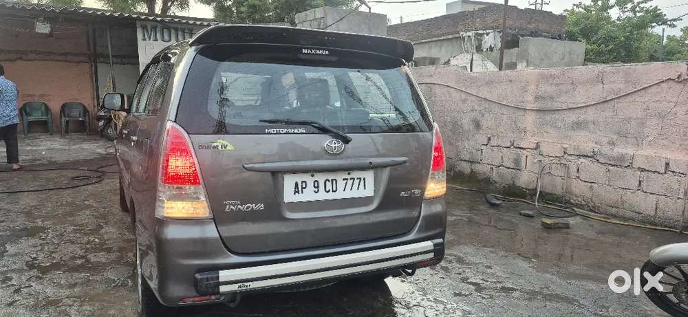 Toyota Innova Diesel Manual 2011 7 Str