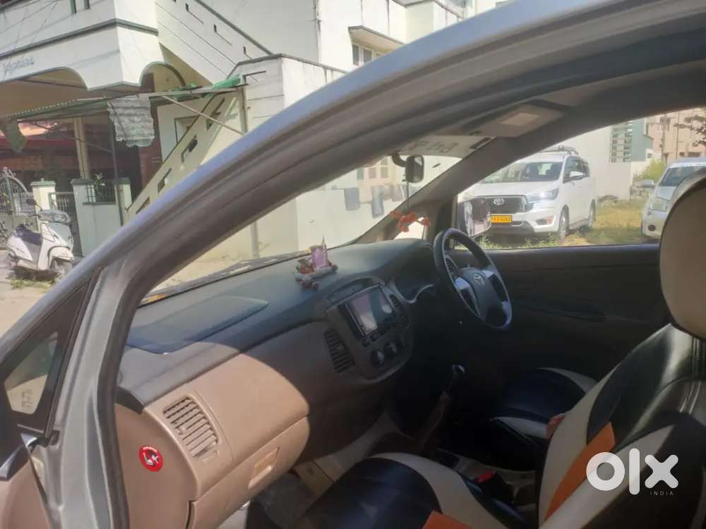 Toyota Innova Diesel 2015