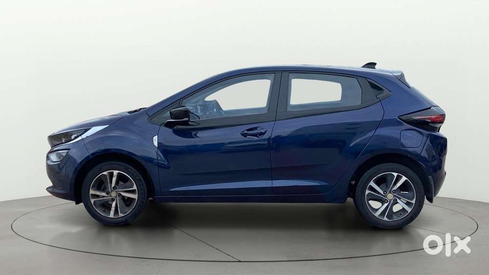 Tata Altroz Xz Plus (s), 2023, Petrol