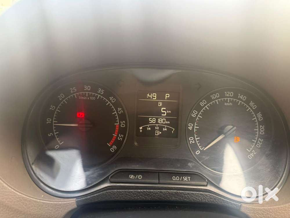 Skoda Rapid 1.5 Tdi At Elegance Black Package, 2015, Diesel