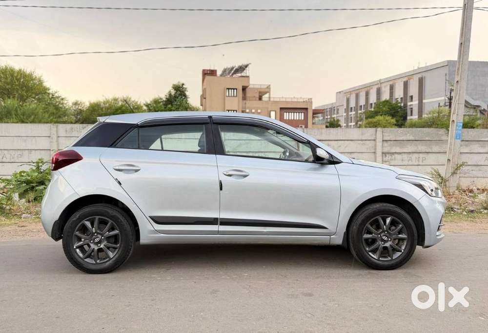 Hyundai I20 Sportz 1.2 Bs-iv, 2019, Petrol
