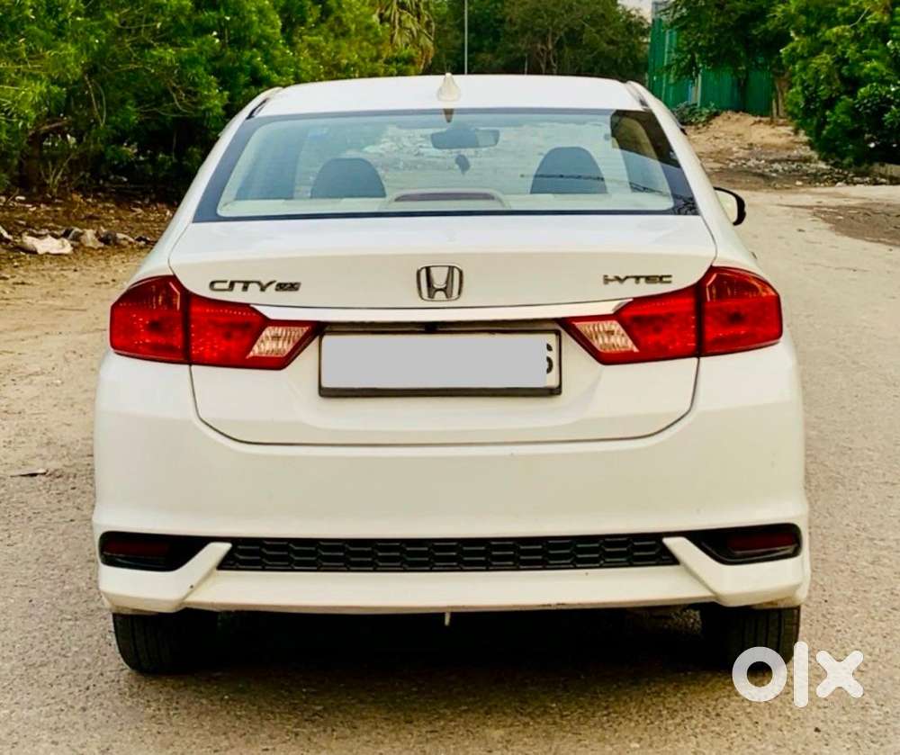 Honda City V Mt Sunroof, 2018, Petrol