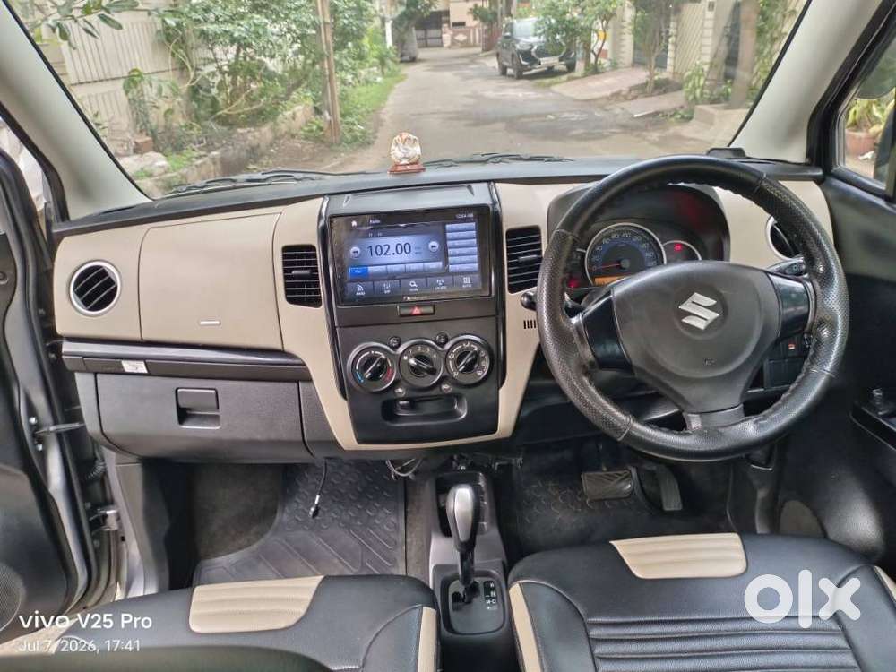Maruti Suzuki Wagon R 1.0 Vxi Plus (o) Amt, 2018, Petrol