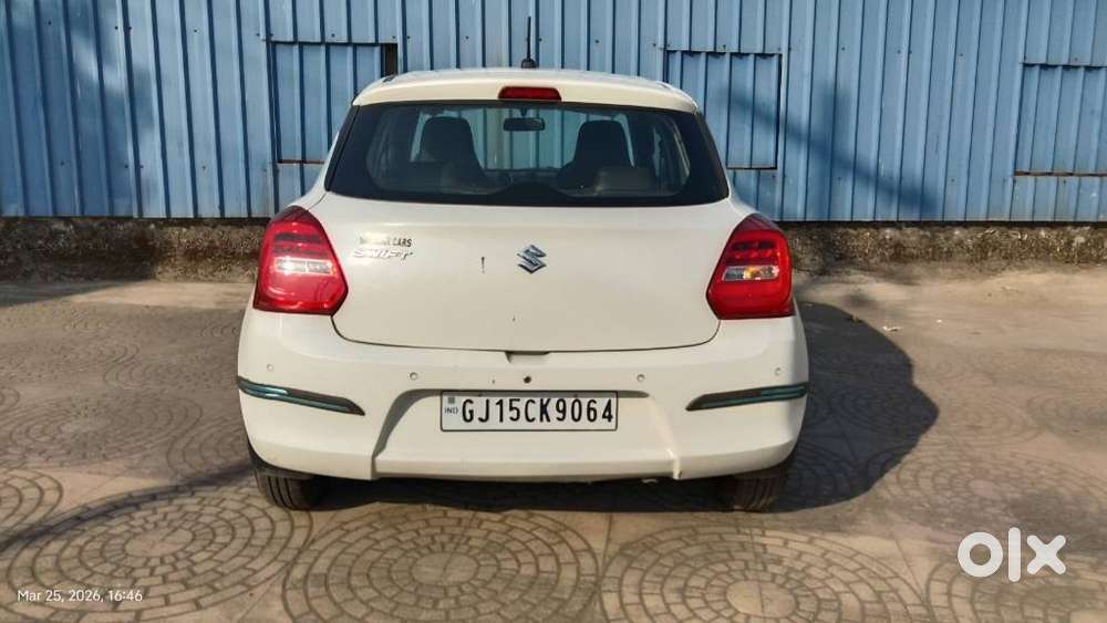 Maruti Suzuki Swift 1.2 Lxi (o), 2021, Petrol
