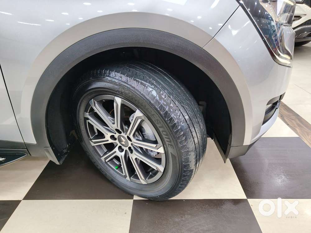 Mahindra Xuv700 2.2 Ax 7 Diesel At Luxury Pack Str Awd, 2022, Diesel