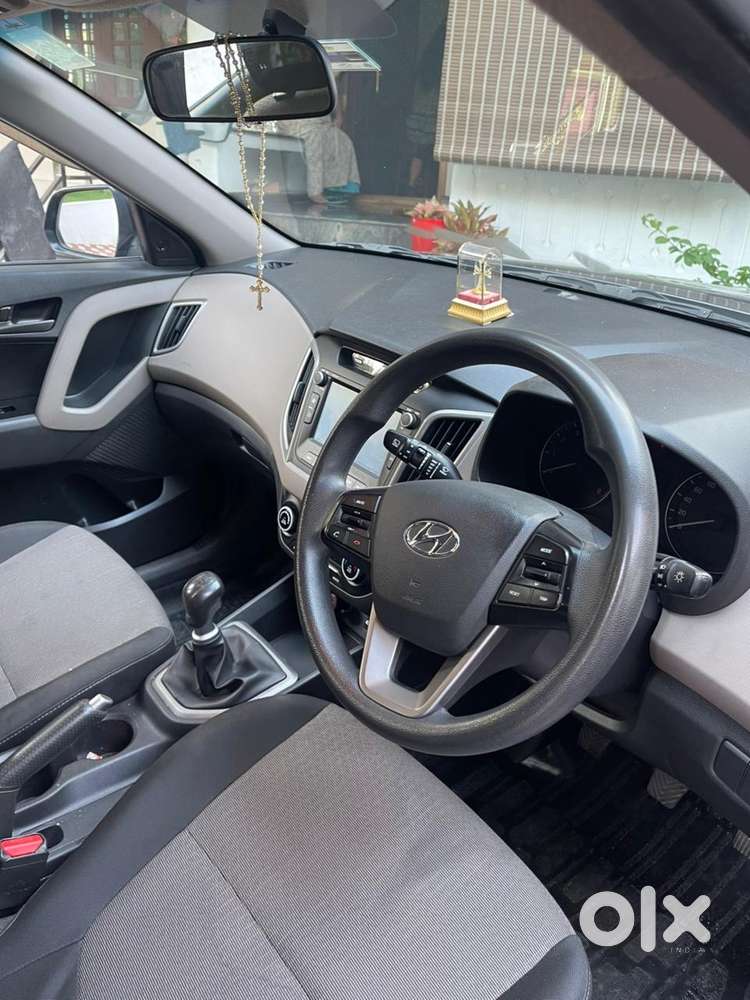 Hyundai Creta 2017 Model, Petrol, Mt, Low Kilometer