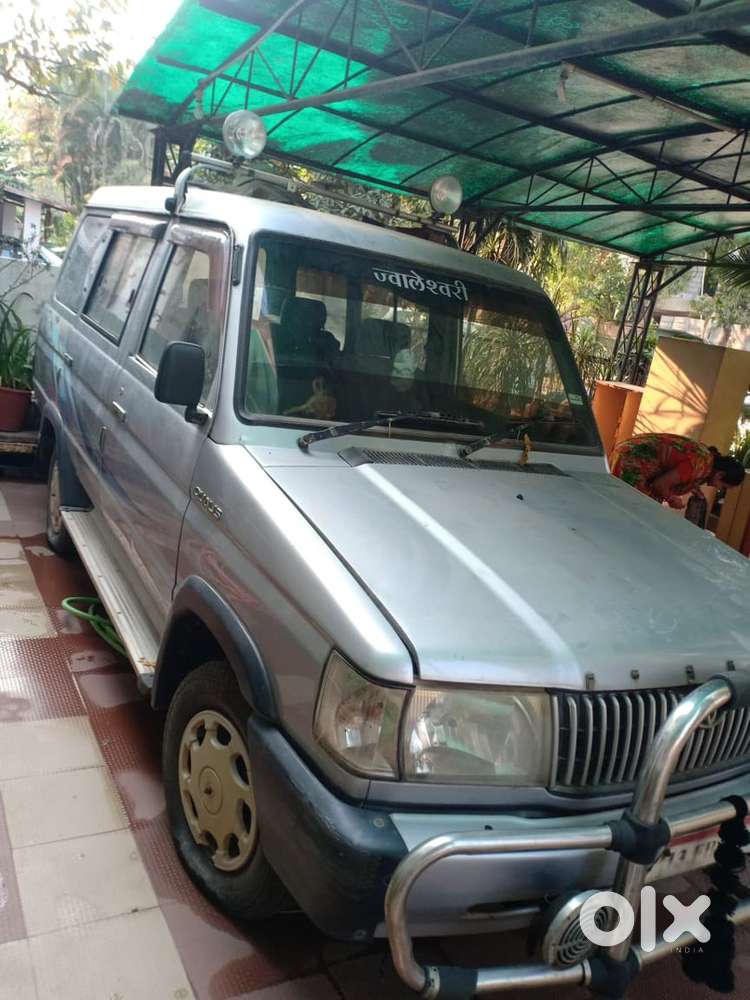 Toyota Qualis 2001 Diesel 100000 Km Driven. Good Condition