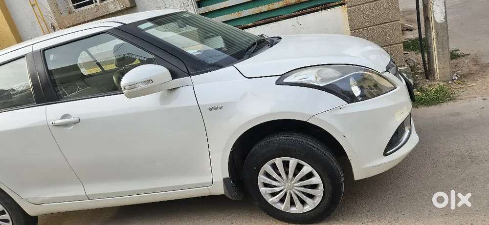 Maruti Suzuki Dzire 2015 Petrol 100802 Km Driven