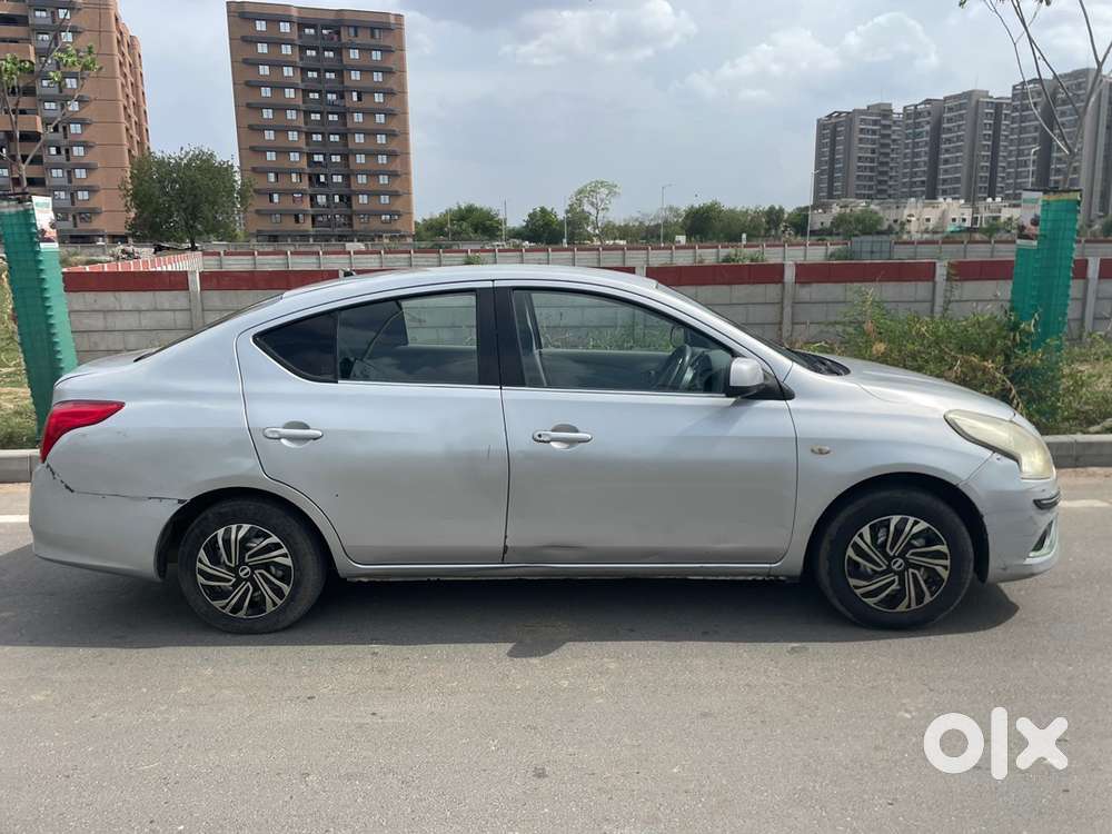 Nissan Sunny Xl 2015 Petrol +cng Entry