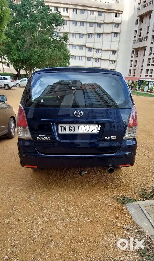 Toyota Innova 2.5 E 2005