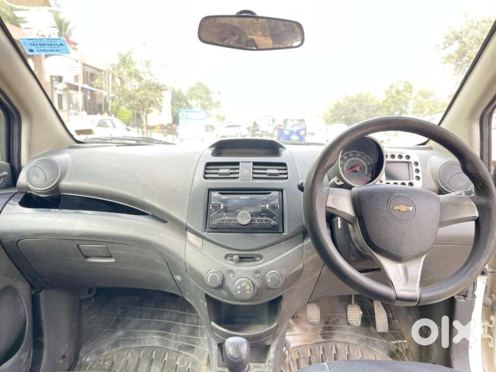 Chevrolet Beat, 2013, Petrol