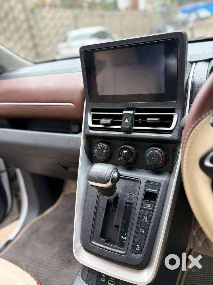 Toyota Innova Hycross 2.0 Gx 8 Str, 2024, Petrol