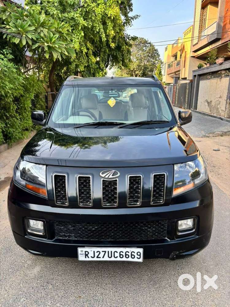Mahindra Tuv 300 T10 Amt, 2017, Diesel